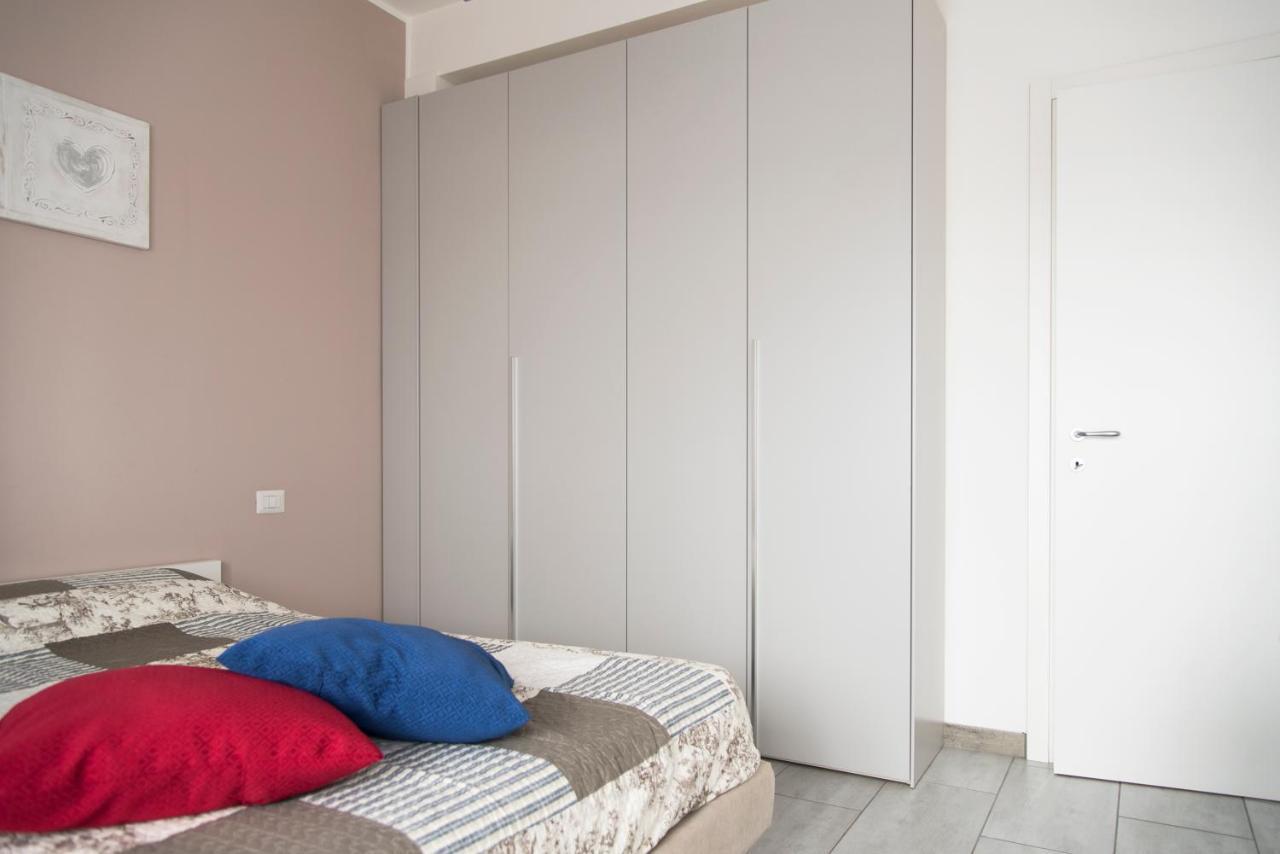 Youhosty - Delle Genziane 7 Apartment มิลาน ภายนอก รูปภาพ