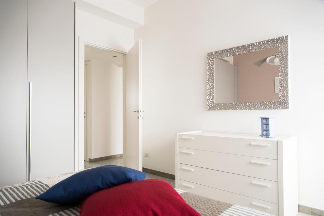 Youhosty - Delle Genziane 7 Apartment มิลาน ภายนอก รูปภาพ