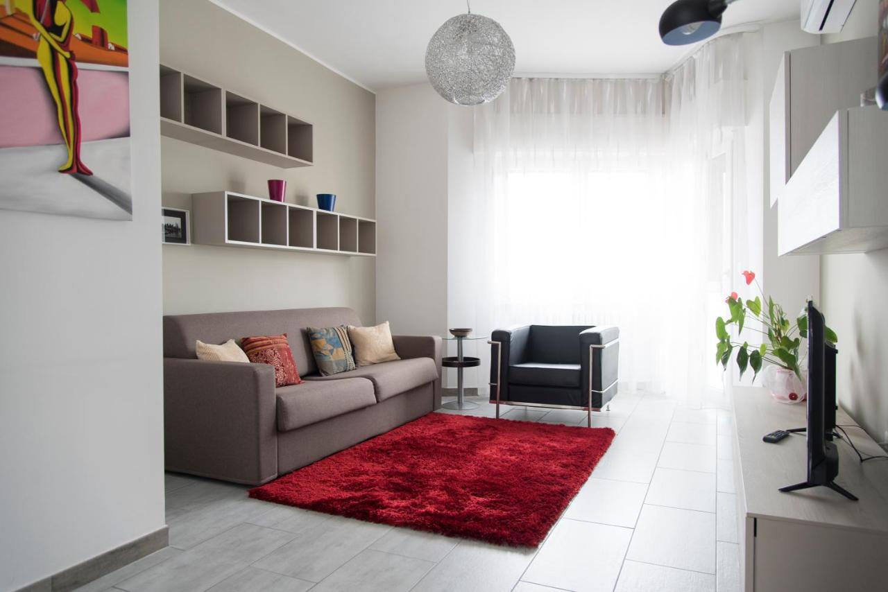 Youhosty - Delle Genziane 7 Apartment มิลาน ภายนอก รูปภาพ